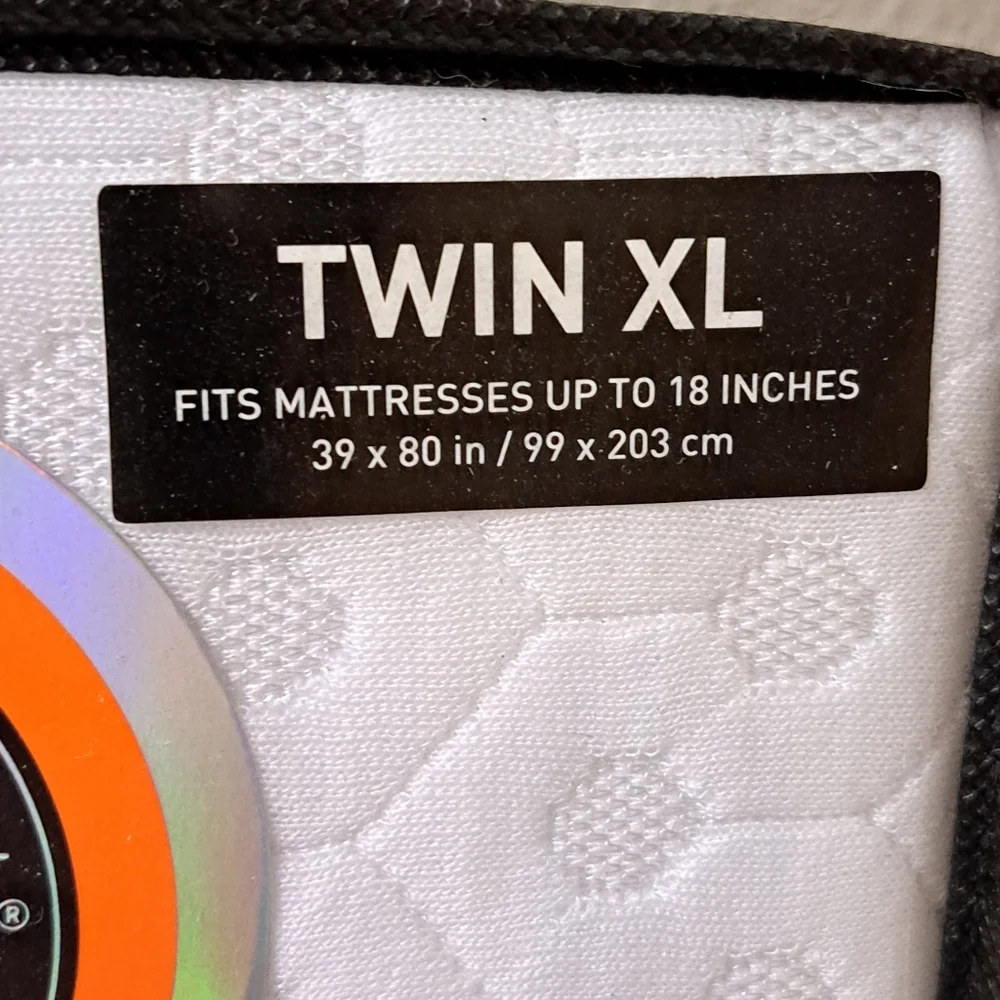 Bedgear Performance Mattress Protection with Dri-Tec technology